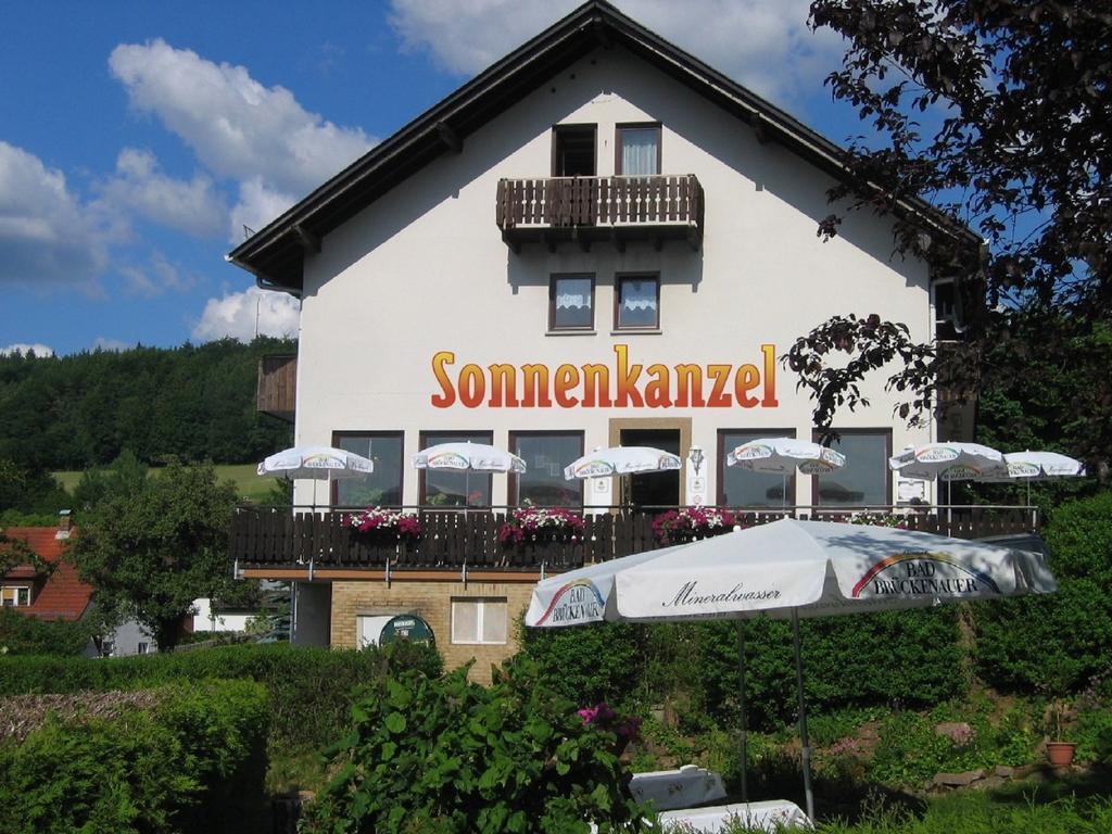 Café Pension Sonnenkanzel Staatsbad Brückenau Exterior foto